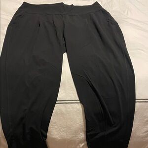 Black Athleta Elation Pant